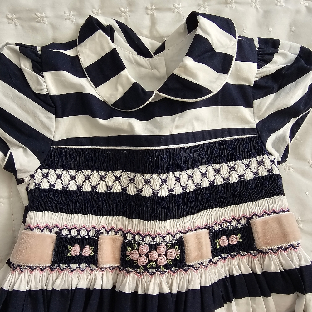 Smocked dress,Hand Smocked Dress 100% cotton｜hand made embroidered dress｜Toddler